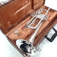 Item thumbnail for item aae7cebc-f78f-439a-bb44-25a3665ff3e0