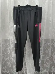 レアル・マドリード 黒/ピンク トレーニングトップ・セレーノ19上下