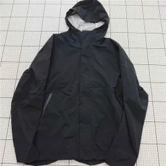 ◇ ⊇ アンダーアーマー UNDER ARMOUR フード付きジャケット ブラック系 メンズ Mサイズ E  【1512020028708】