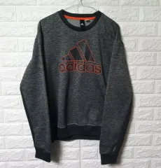 アディダス スウェットシャツ 出品