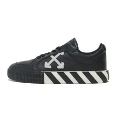 OFF-WHITE オフホワイト サイズ:35(23.5cm) | タグ付き ローカット スニーカー | レースアップ ジップタイ アロー ロゴ レザー | ブラック | ローカット スニーカー シューズ | イタリア製【レディース】【中古】のサムネイル