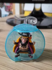 ONE PIECE 黒ひげの実 フィギュア