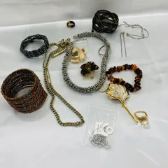 A【まとめ売り】アクセサリー ネックレス ブレスレット ブローチ べっこう