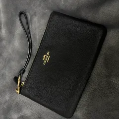 COACH クラッチバッグ ポーチバッグ
