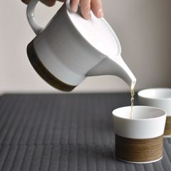 Item thumbnail for item bba45608-3b87-47cb-a482-143a11a71c82