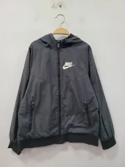 キッズ) NIKE ブラック ウィンドブレーカー フードジップアップ