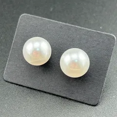 【新品】アクセサリー ピアス◆ホワイト 大きめ 両耳セット レディース◆キャッチ付◆スタッドピアス◆