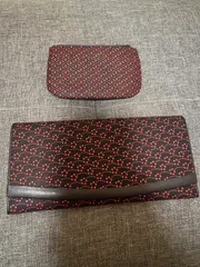 【美品】印傳屋 甲州印伝 長財布 小銭入れ 黒地 赤漆 小桜 ひょうたん柄 本革 鹿革 和柄 レディース 2点セット 日本製