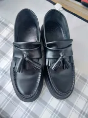 ドクターマーチン エイドリアン タッセル ローファー 235