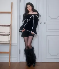 뉴얼린 Kitten Angora Off-Shoulder Knit