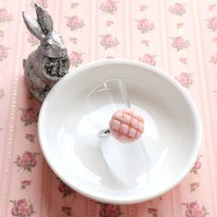 Item thumbnail for item 24d13478-9541-45d0-8c79-05ea8839bc6e