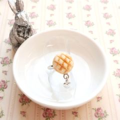 Item thumbnail for item 1ba72288-e377-4e7c-a1b1-2d6cf1a87cec