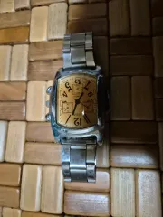 KEVIN クオーツ メタル ウォッチ