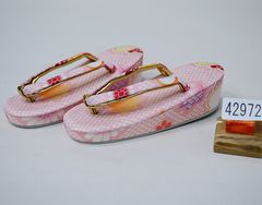 Item thumbnail for item e5fadfe0-3404-4dbd-bc67-74b962799c51