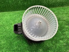 Item thumbnail for item d5467991-bd8b-4294-8ed9-fd02ec43a456