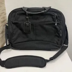 marie claire  マリークレール　ビジネスバッグ　ブラック