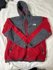 THE NORTH FACE ザノースフェイス デナリ フリース レッド 海外Mサイズ
