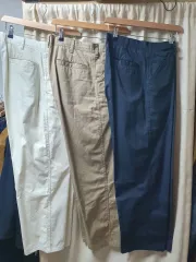 ユニクロ U 夏 チノ 2+1 (まとめ売り)