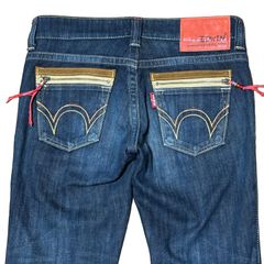 Item thumbnail for item f63e5bdc-f037-4eb6-9543-d13bb3ea673f