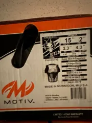 ウールTシャツ ワイルド ボーリング 15 パウンド 新品 ボール