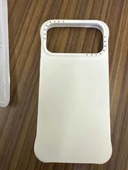 iPhone 17 用 スマホケース ホワイト 波模様 液体シリコン 肌触り なめらか マット 薄型 ko1