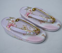 Item thumbnail for item 0a3d06c3-c72c-489c-8347-07e5b5bf4ed4