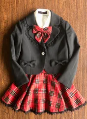 美品　hiromichi nakano ヒロミチナカノ　黒赤チェック　女の子スーツ　120cm  卒園　入学