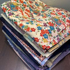 まとめ売り】正絹大島紬7枚 リメイク素材 ハンドメイド向け - メルカリ