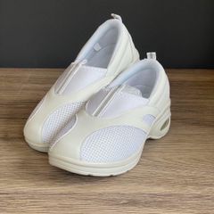 Item thumbnail for item 27471b09-34e9-449f-8eff-a5b69a578bbb