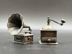 Item thumbnail for item 7c907a33-f3f4-4771-8907-6fcf9cdc446a