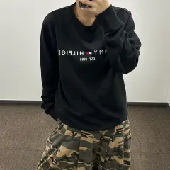 Tommy Hilfiger トミーヒルフィガー Spellout ロゴ ブラック スウェット