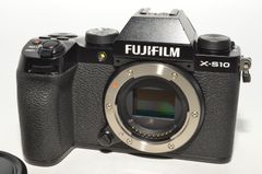 FUJIFILM X-S10 本体 ミラーレス一眼 XC15-45mm付属 - メルカリ