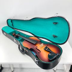 Item thumbnail for item aa5e266a-f8cb-4f0a-b85a-6e87c5b3ccc5