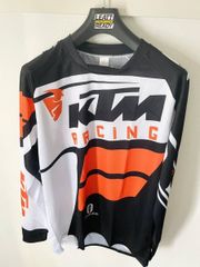 Item thumbnail for item ec300d8a-1eb1-44e9-be48-df33322fec31