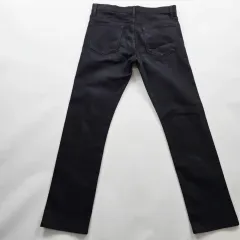 ユニクロ デニム ズボン ブラックデニム ストレッチ デニム サイズ32 R3565