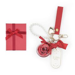 Item thumbnail for item 1ca81776-c1e4-4bc8-a1eb-8efb9e3f12e3