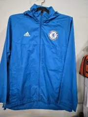 アディダス チェルシー FC ブルー ウィンドブレーカー