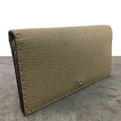 442 送料込み！ 未使用品 FENDI 長財布 7M0355 グレージュ セレリア レザー ロゴ