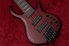 Item thumbnail for item 050bf093-59fc-42ac-ad30-807fc3417522