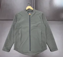 アンダーアーマー ゴルフ ジャケット カーキ