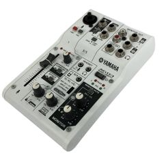 Item thumbnail for item aff12b77-5abb-4cce-acff-be14aaa93946