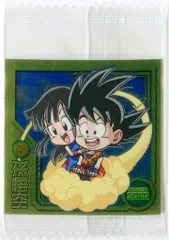 バンダイ 超戦士シールスナックZ 2弾（リニューアル）未来世界の激闘/2367769 孫悟空（＆チチ/SR） W2-21