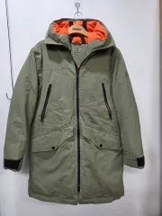 UNDER ARMOUR アンダーアーマー カーキ色 フード ダウンジャケット ロング丈