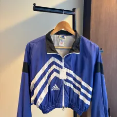 15620 - アディダス クロップド ウィンドブレーカー ジャケット