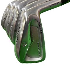 Item thumbnail for item 7ddce71a-d8a0-4ac5-a297-2074c2e5de2e