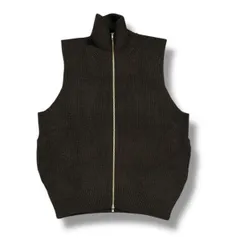 参考上代48400円 未使用 stein(ssstein) 23AW OVERSIZED DS KNIT ZIP VEST オーバーサイズドライバーズニットベスト ジレ セーター シュタイン ST.697 ミリタリーカーキ S （94816A） 参考上代48400円 未使用 stein(ssstein) 23AW OVERSIZED DRIVERS KNIT