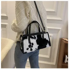 アニマル柄ショルダーハンドバック 牛柄 ファー 2way 軽量 新品