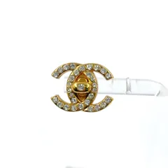 2025年最新】chanel ターンロック イヤリングの人気アイテム - メルカリ