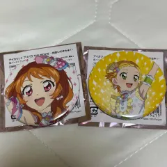 セット価格) アイカツ！アイドルタイムプリパラ コラボ スカイ アカリ ハナキ ヒナ 缶バッジ