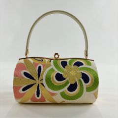 Item thumbnail for item 8776d7b3-7bf2-477f-b93b-762941ca722d